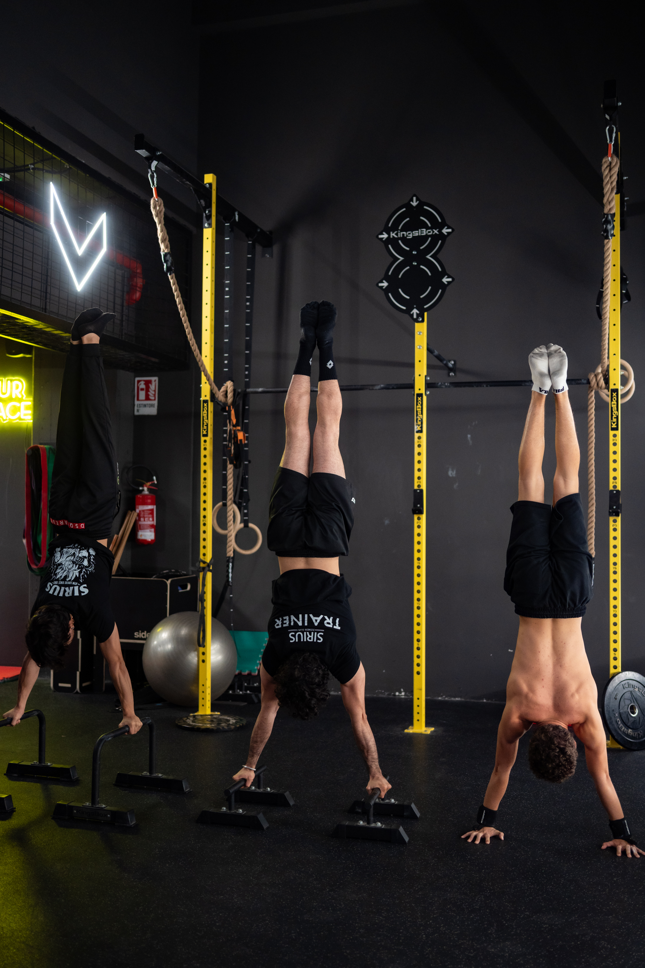 Sirius Fitness Club - Zona manubri e specchio